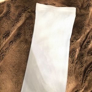 H&M’s pencil skirt size 2